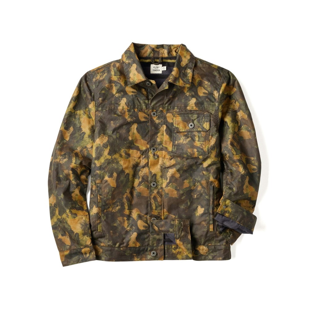 Flint and Tinder Waxed Trucker Jacket Camo Size Large New With Tags